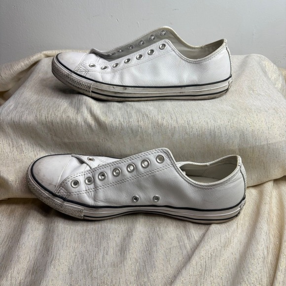 Converse Chuck Taylor All Star Leather Low Top Sneakers White Men 10 Women 12 - Picture 2 of 5